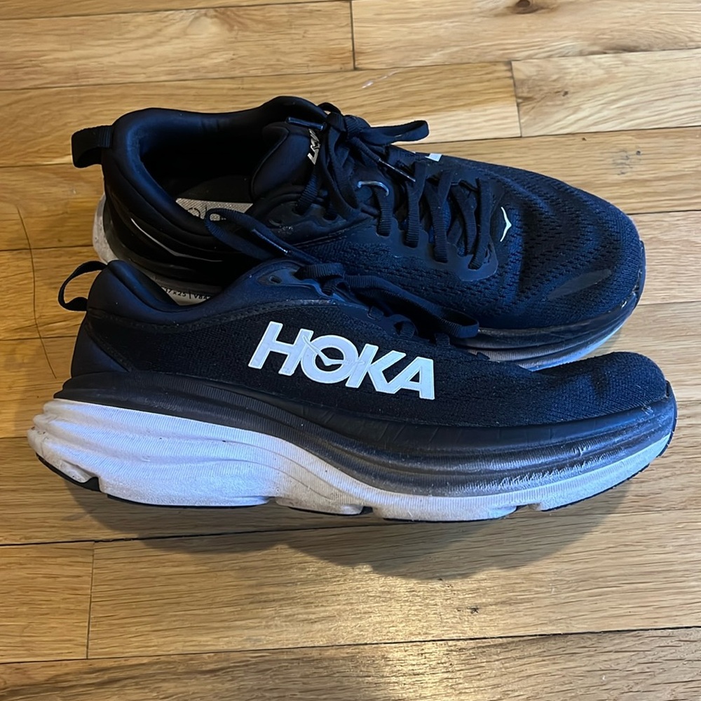 Hoka Bondi 8 Men’s Shoes | Black | Size 8 | Lightly Worn